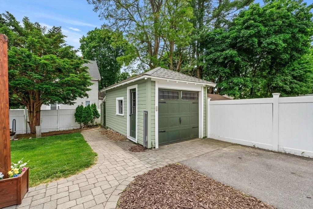 Photo of 31 Sycamore St