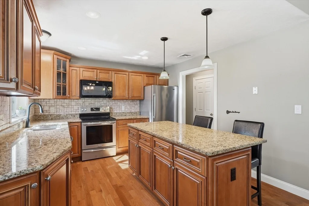 Photo of 20 Fiske Ave