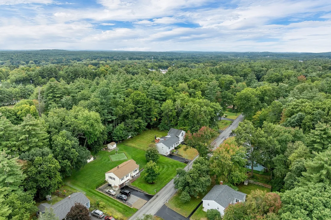 Photo of 10 Davis Road