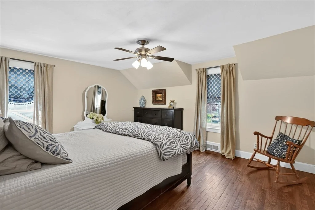 Photo of 125 Field Rd