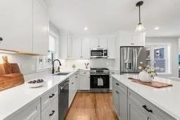 Photo of 28 Fairview Ave