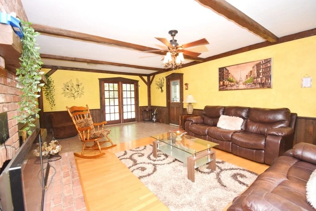 Photo of 14 Colonial Drive