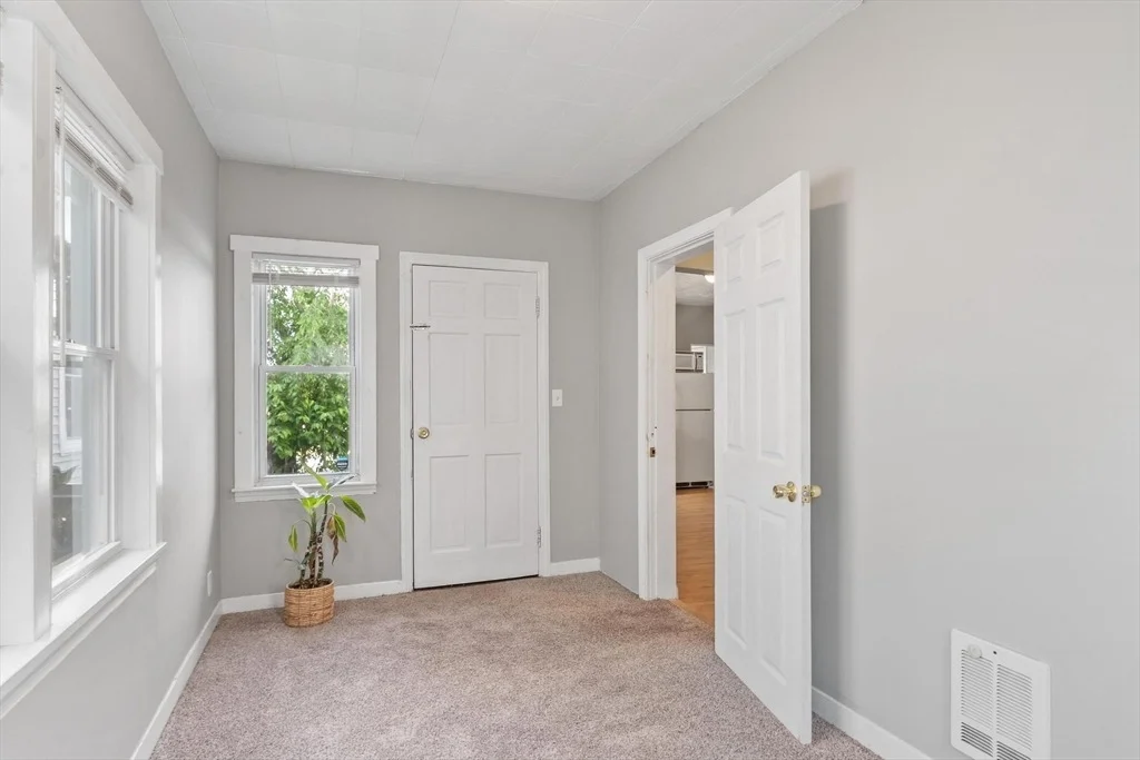 Photo of 16 Doane Street