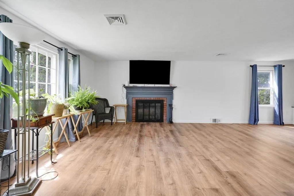 Photo of 36 Braintree Rd