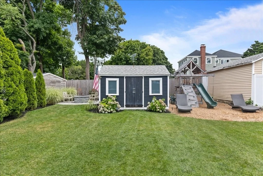 Photo of 199 Wompatuck Road