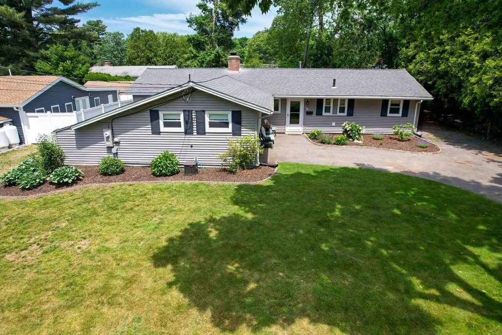 Photo of 19 Ruth Drive