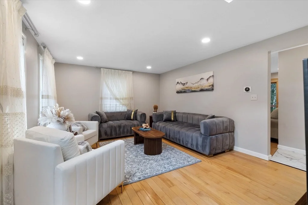 Photo of 23 Birches Rd