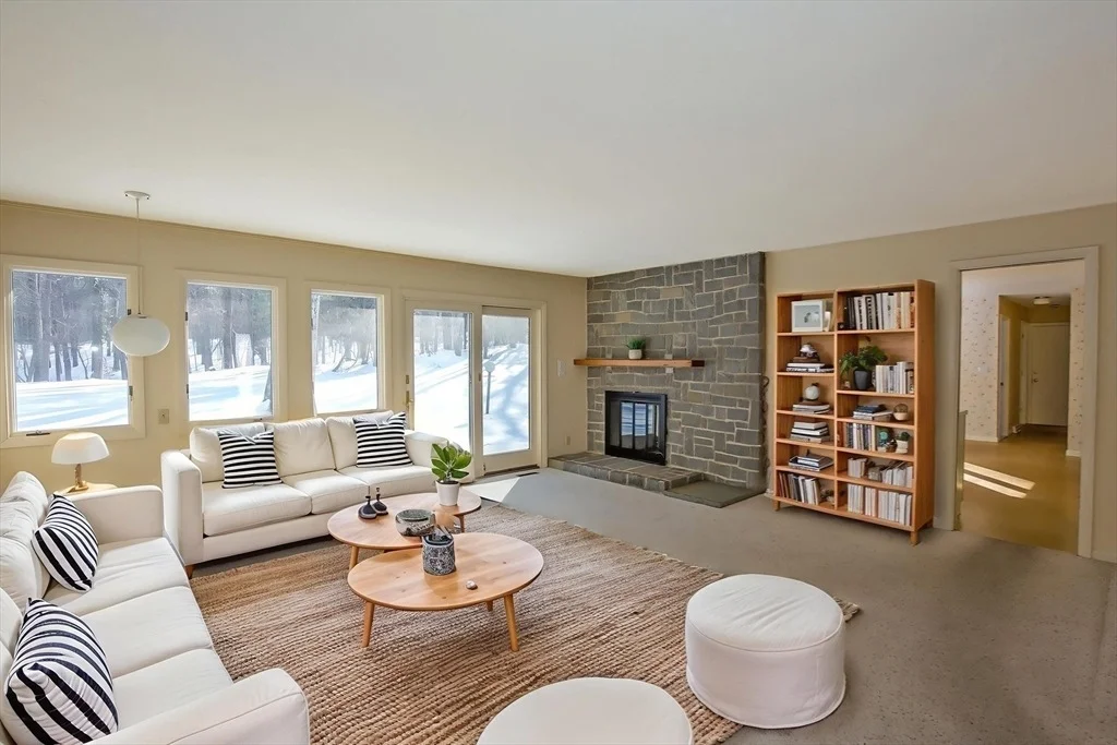 Photo of 211 Academy Drive
