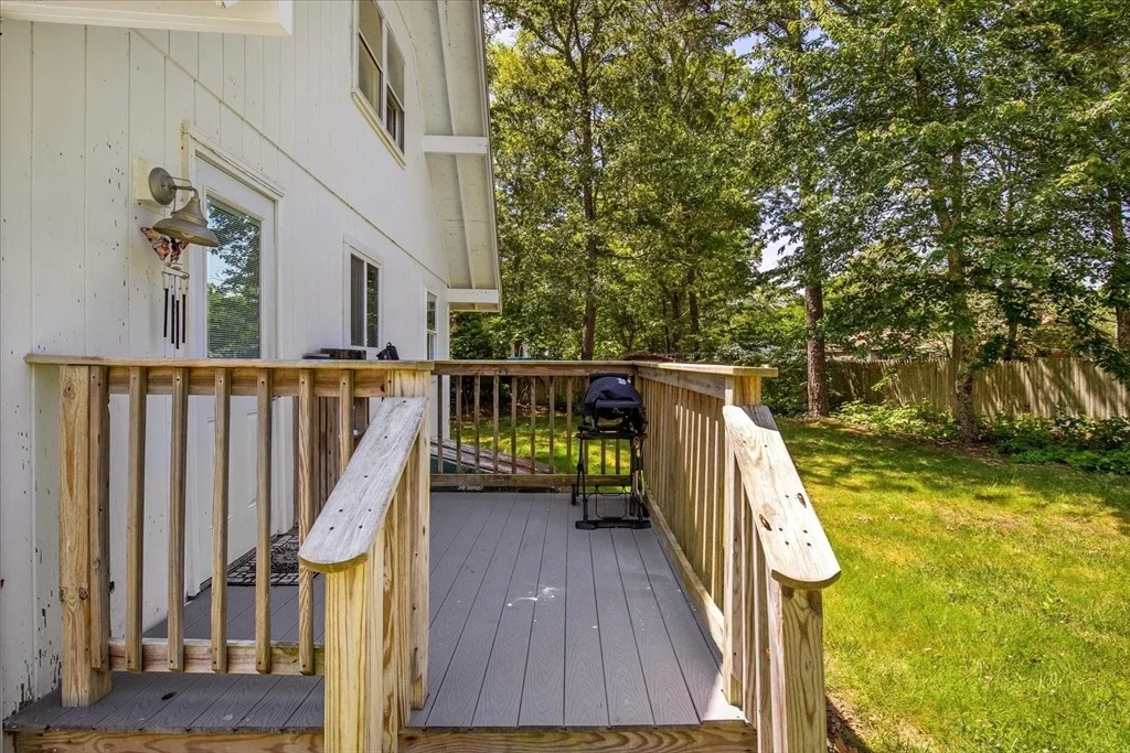 Photo of 42 Beechwood Dr