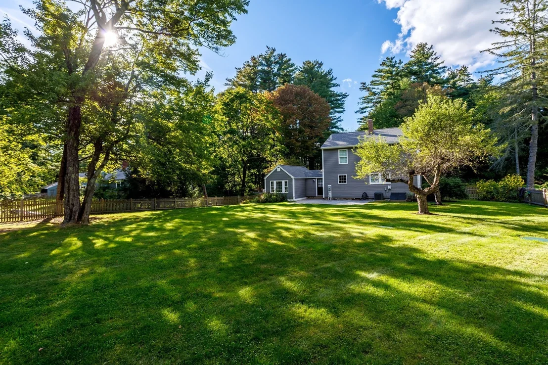Photo of 662 Old Harvard Rd