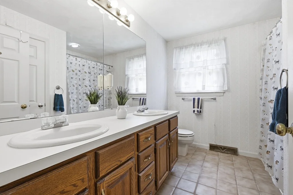 Photo of 4 Oneida Place