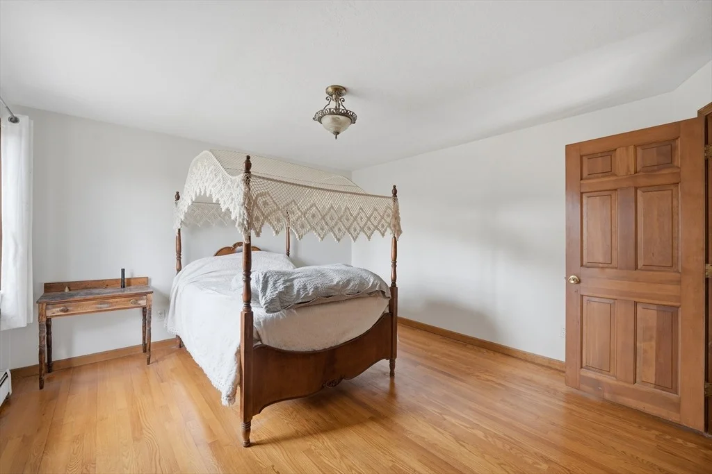 Photo of 458 Montgomery Rd