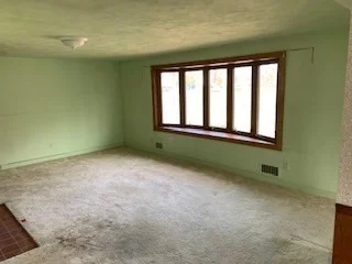 Photo of 10 Laurel Rd