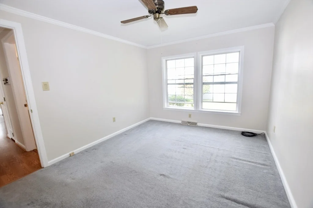 Photo of 2 Edgewood Circle