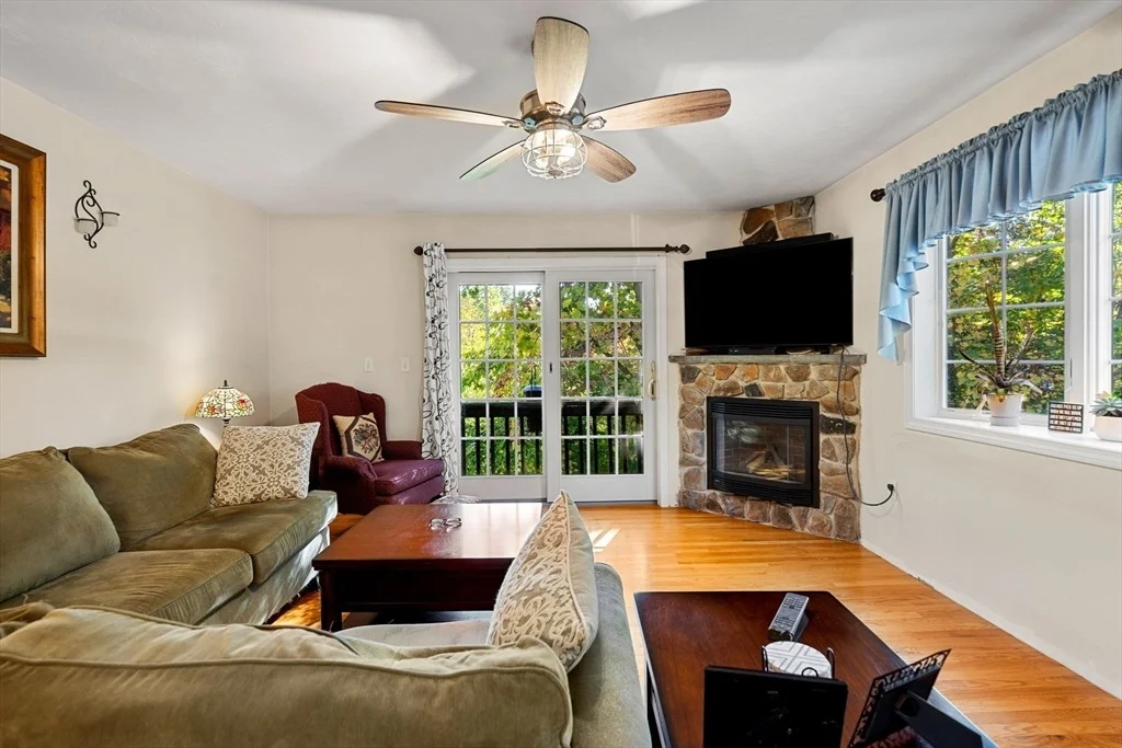 Photo of 228 Common Ln.