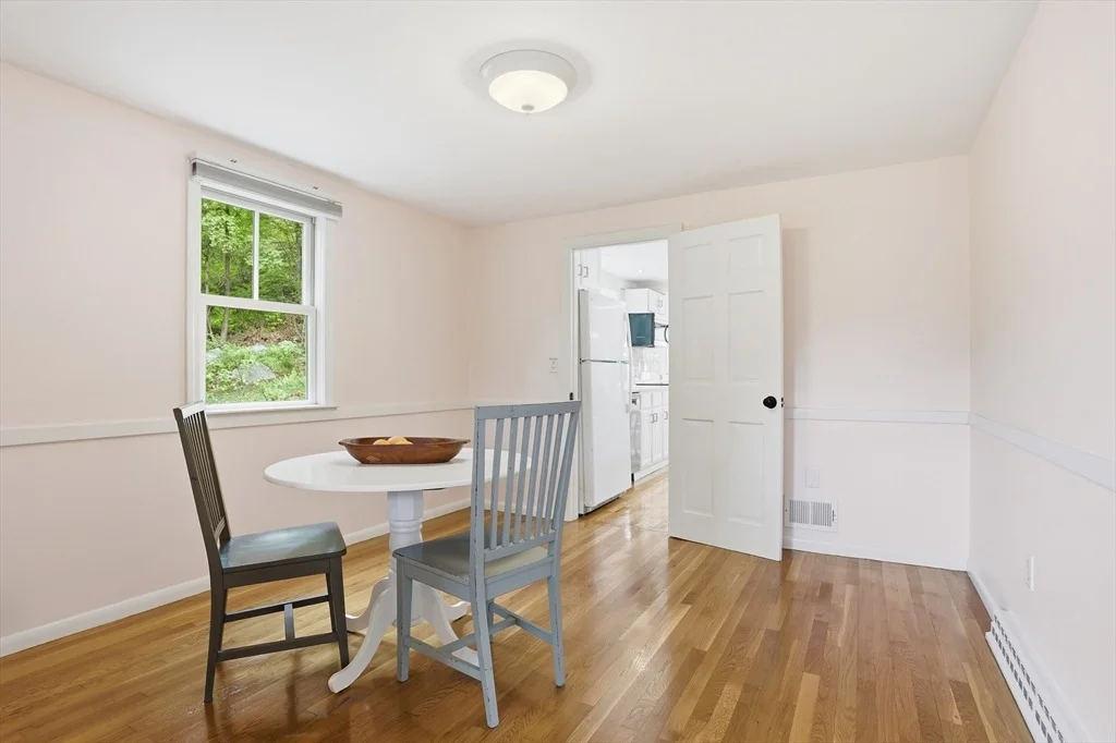 Photo of 39 Ethan Allen Dr.