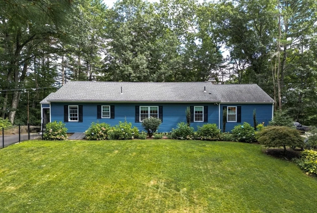Photo of 17 Gardner Ave