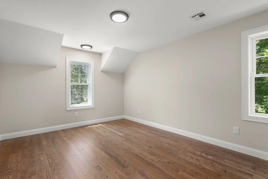 Photo of 10 Danielles Way