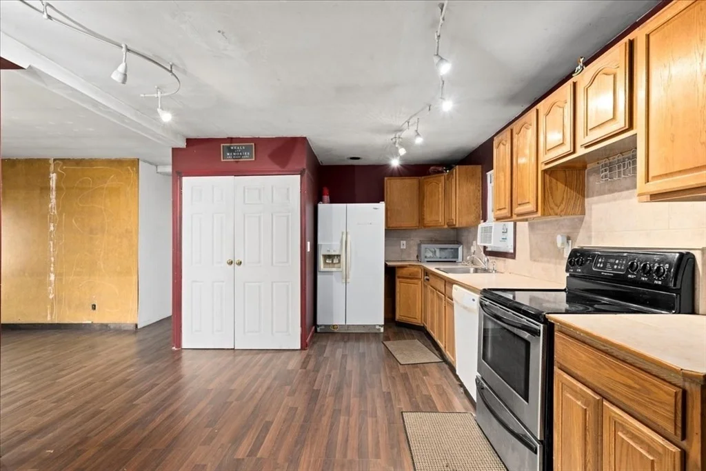 Photo of 2 Sunset Ln