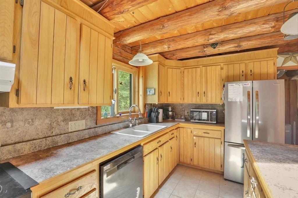 Photo of 41 Woronoco Rd