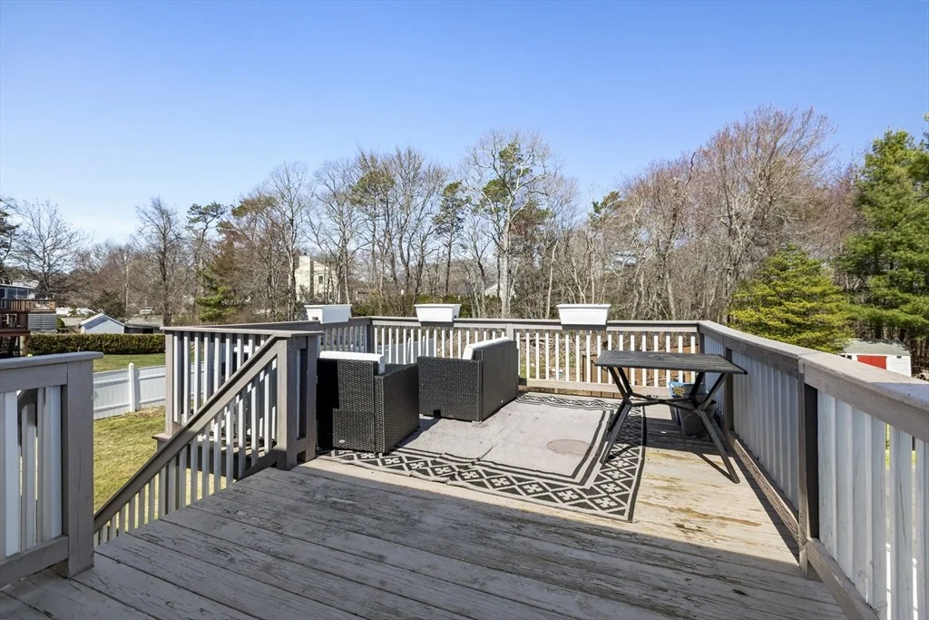 Photo of 18 Forestview Dr
