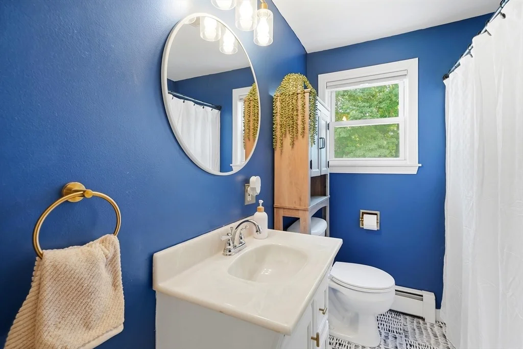 Photo of 22 Colonial Drive