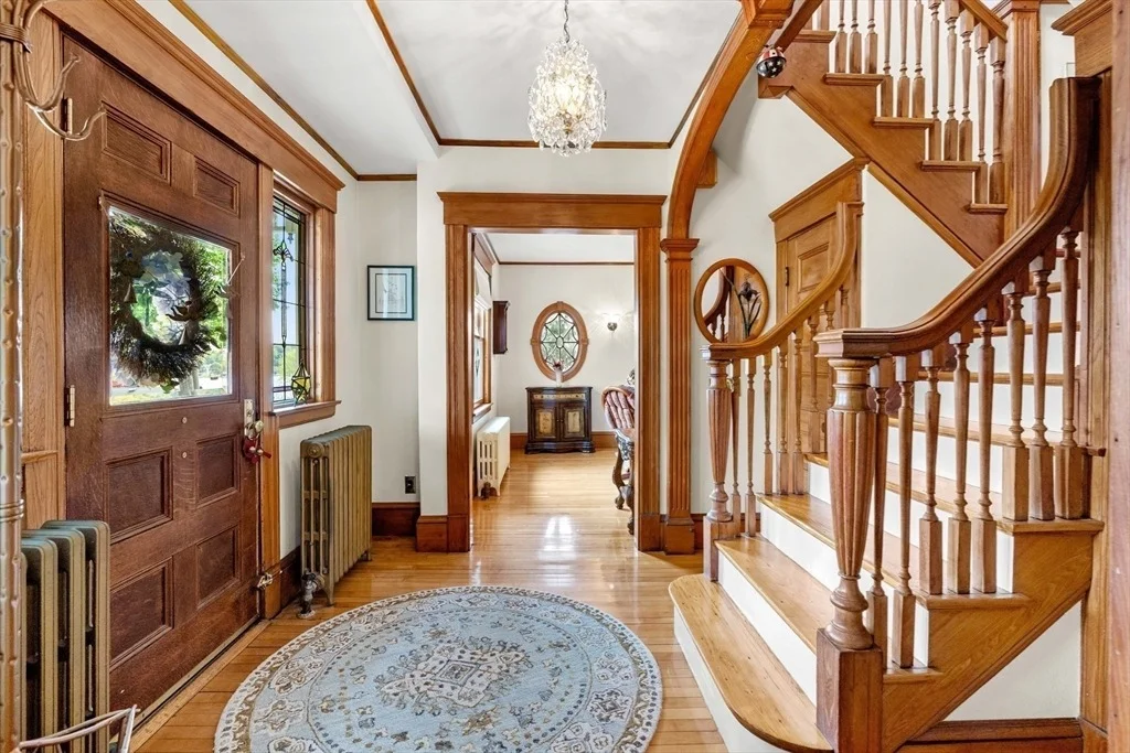 Photo of 9 White Ave