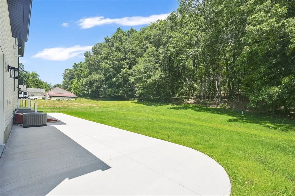 Photo of 139 Middle Rd