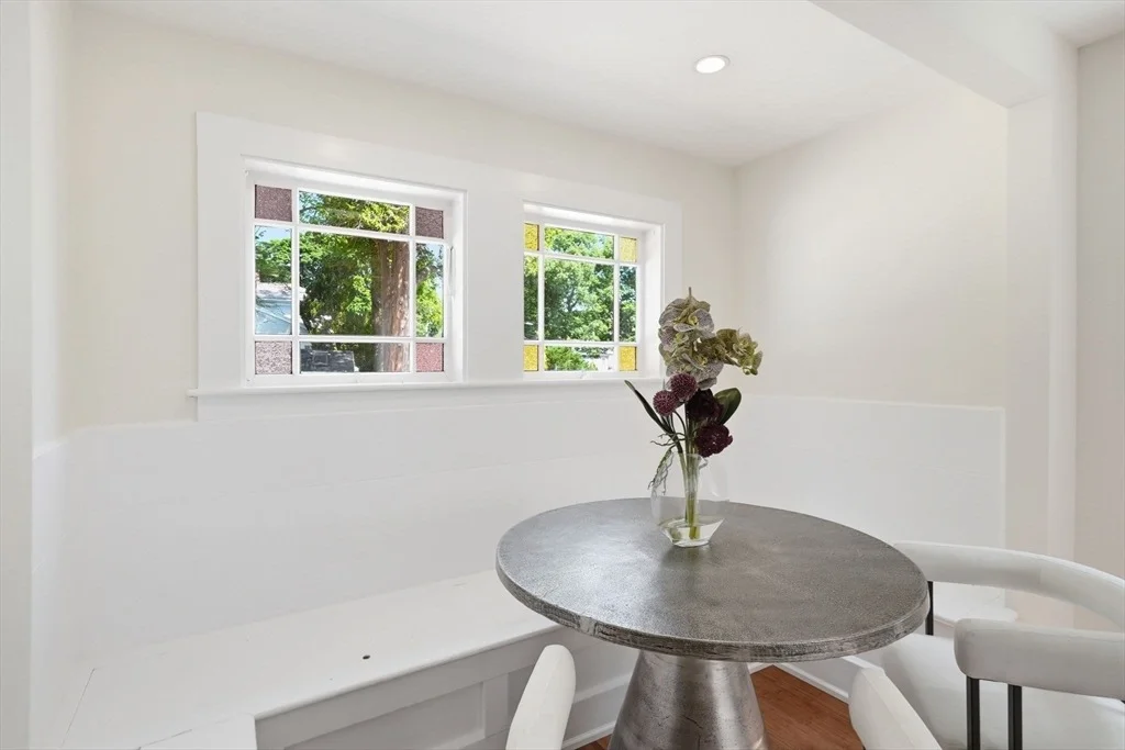 Photo of 8 Pemberton Rd