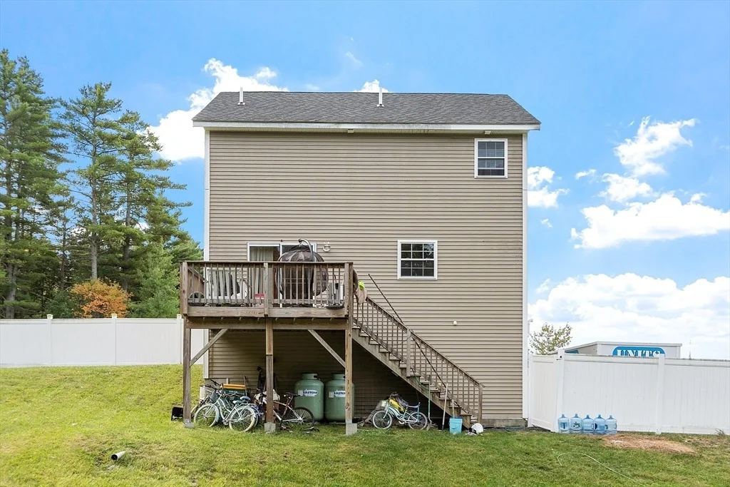 Photo of 156 Bayberry Cir
