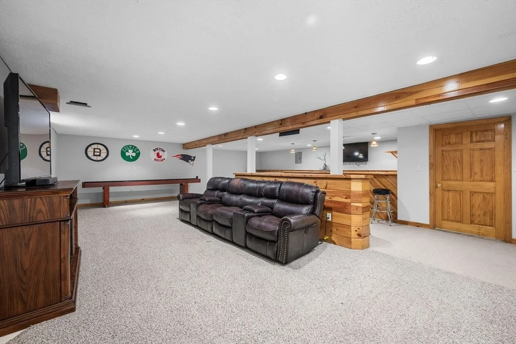 Photo of 10 Grandview Rd