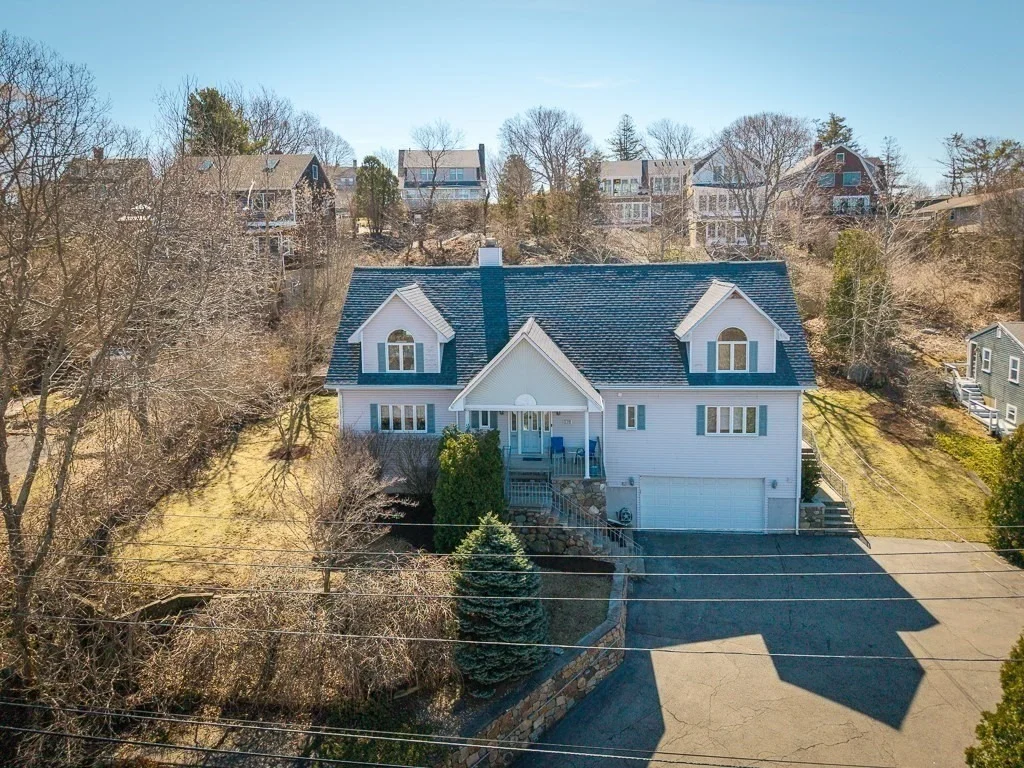 Photo of 129 Thatcher Rd