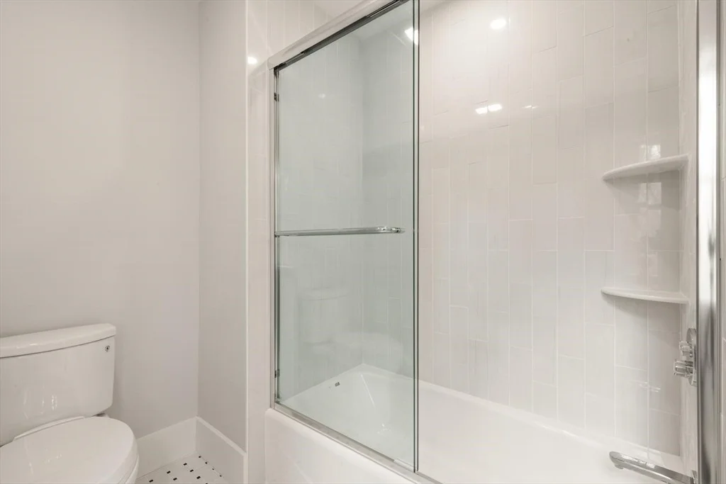 Photo of 16R Eldor Drive