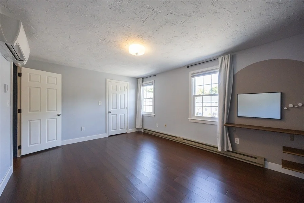 Photo of Unit 19 at 19 Cedar Square