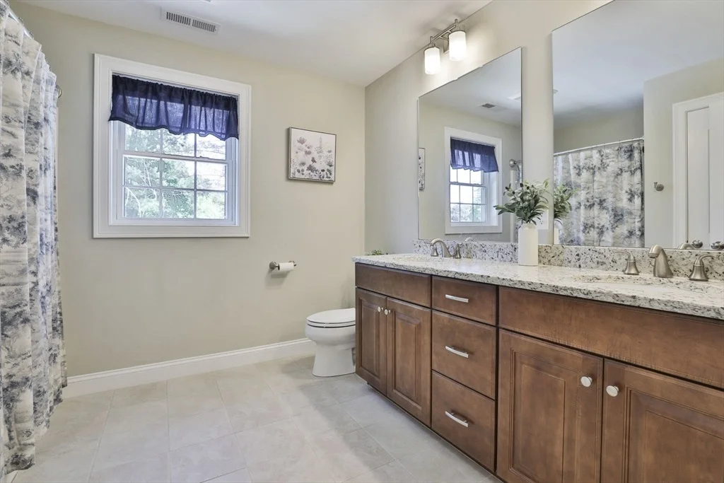 Photo of 2 Sadie Ln