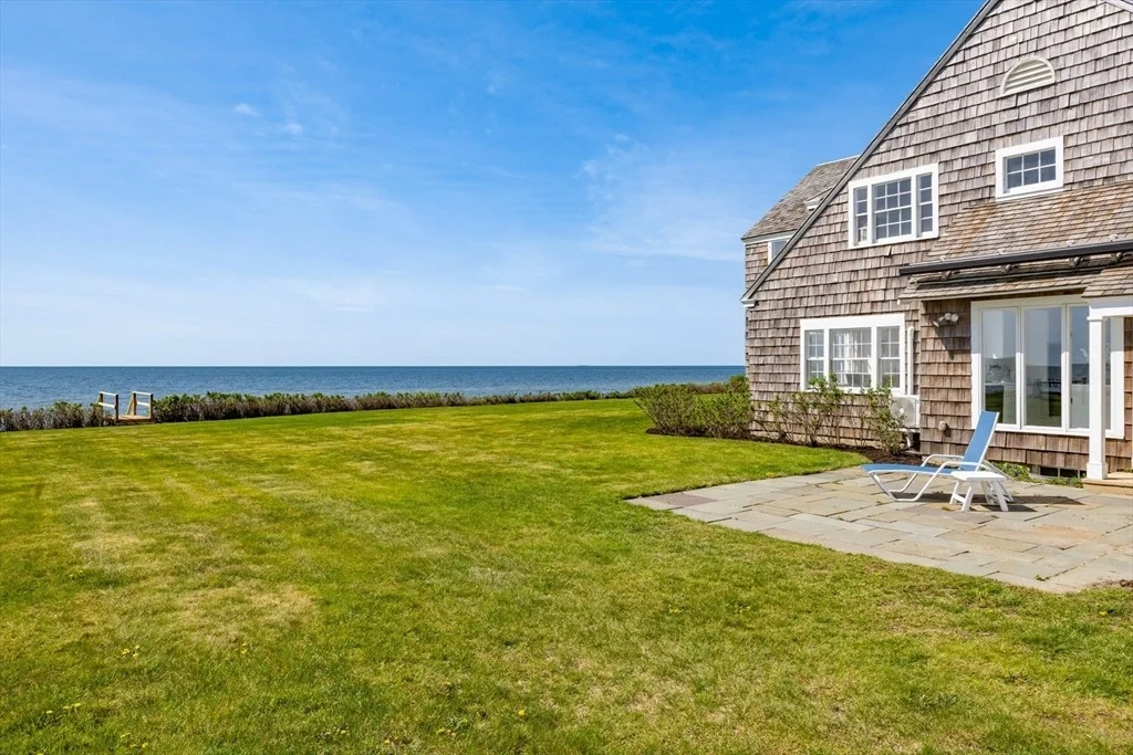 Photo of 545 Sea View Avenue