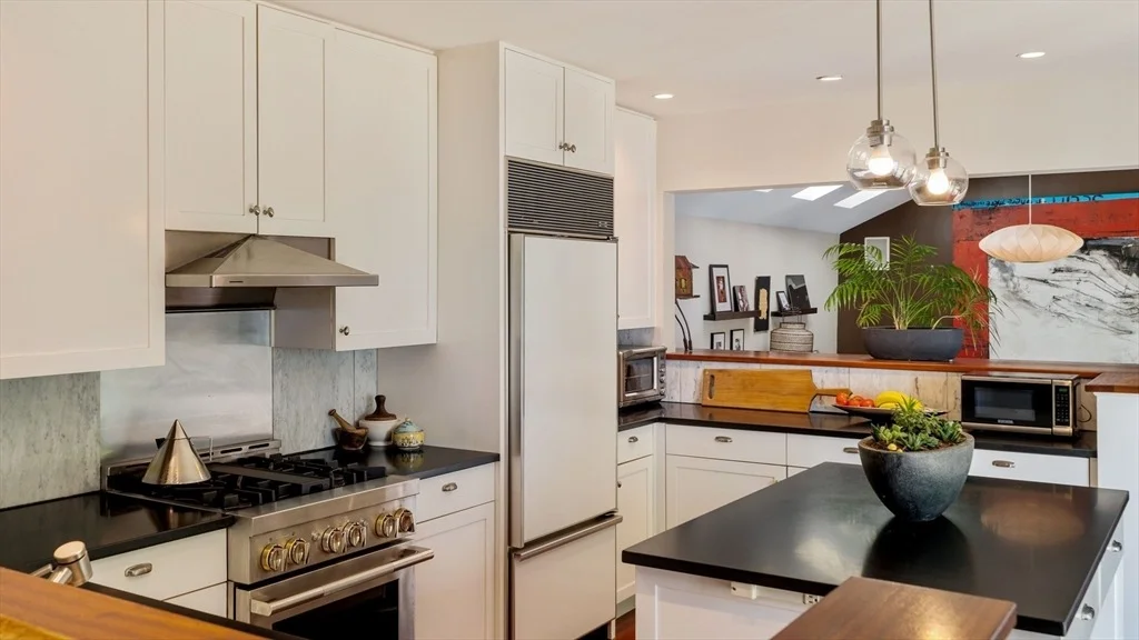 Photo of 2 Maple Pl