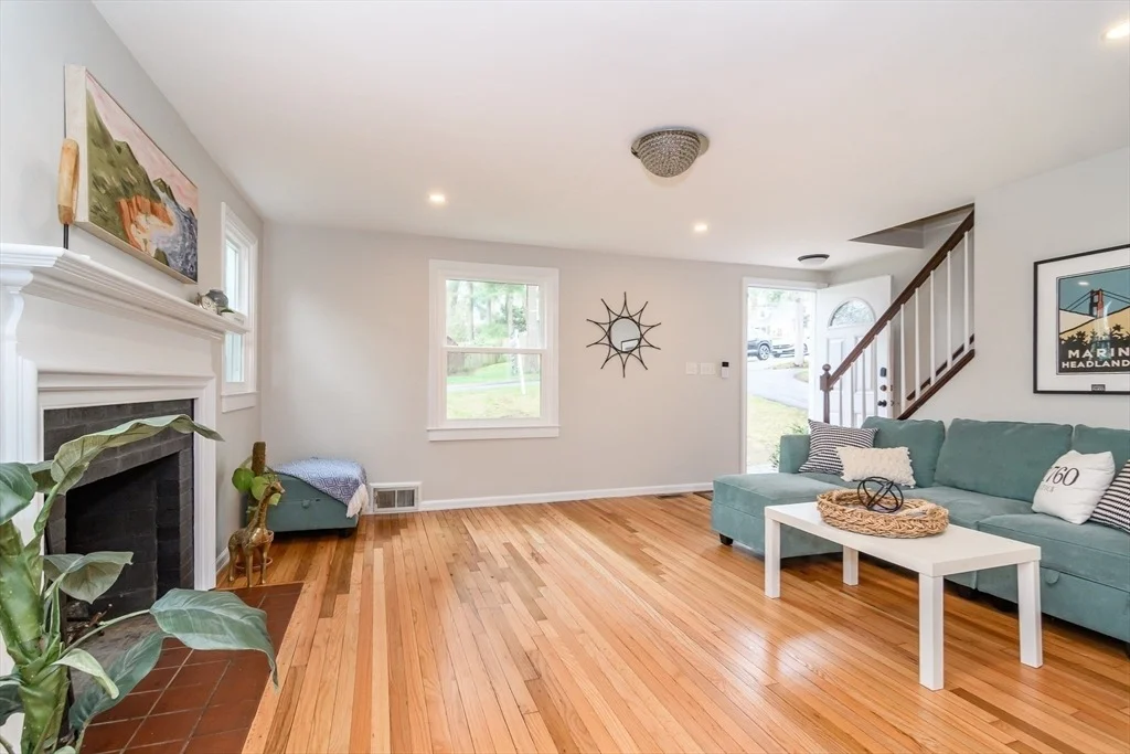 Photo of 21 Nimitz Cir