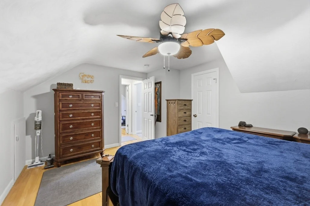 Photo of 983 Shoemaker Ln