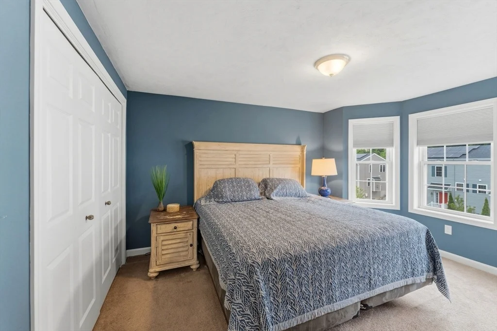 Photo of 34 Bittersweet Blvd