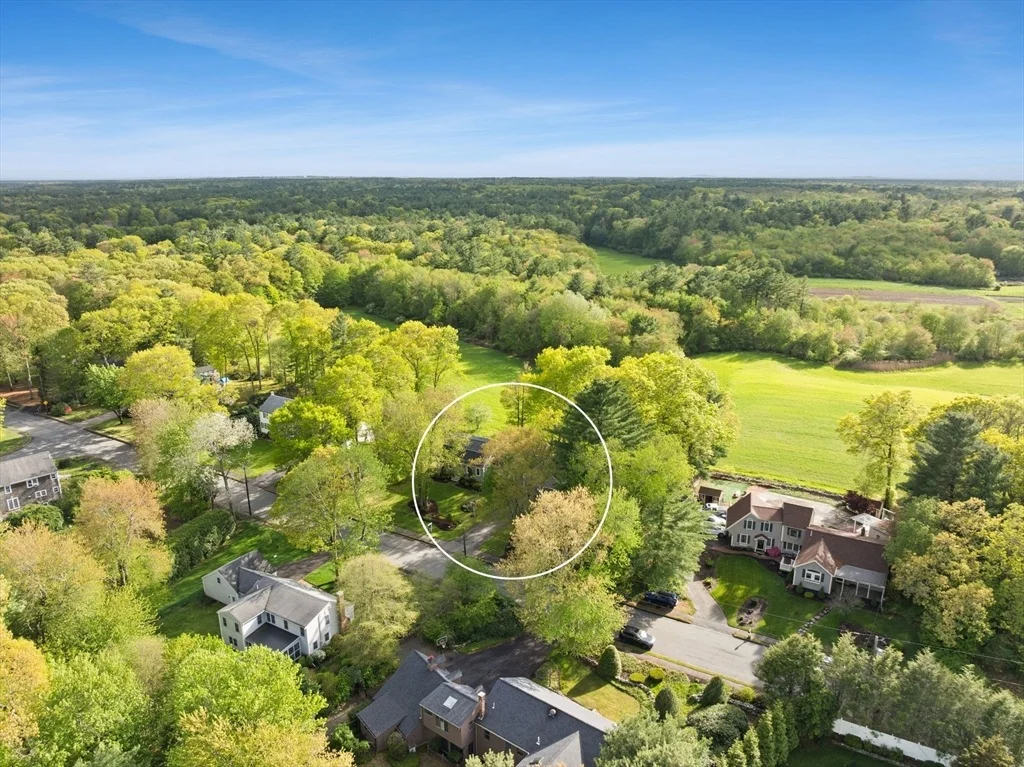 Photo of 80 Forest Dr