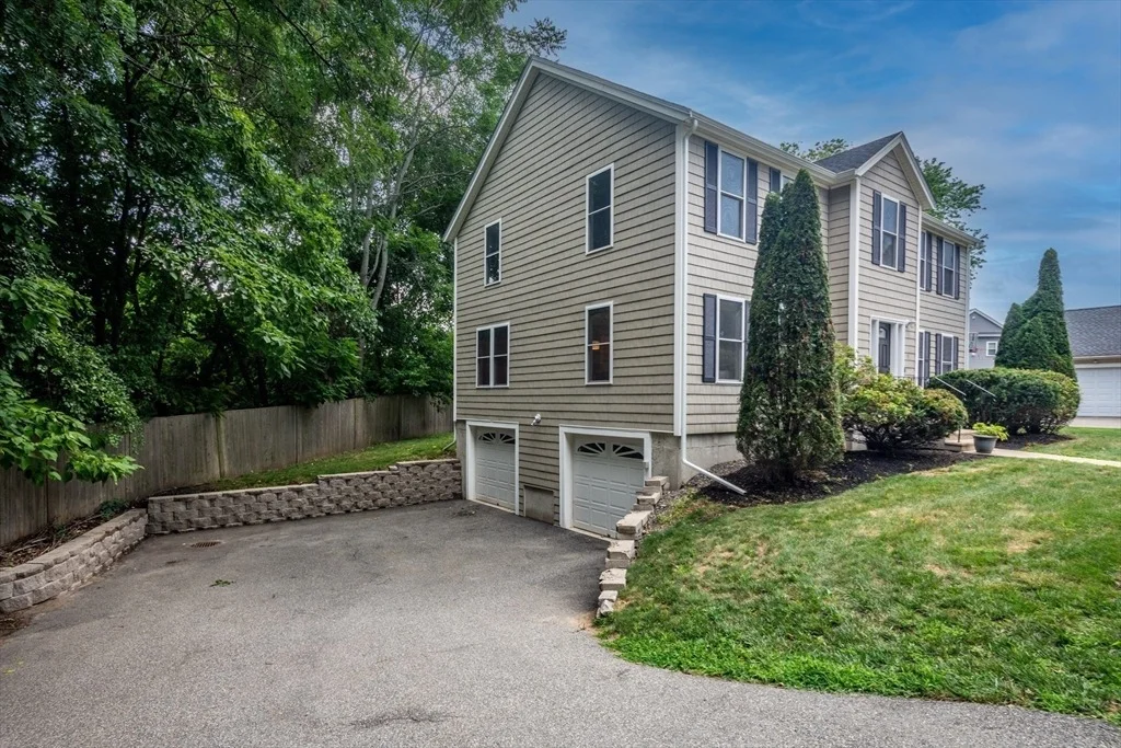 Photo of 11 Williams Cir