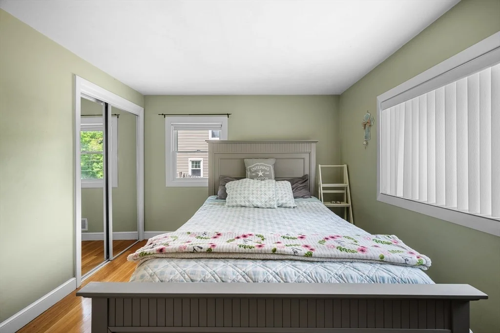 Photo of 74 Harris Rd