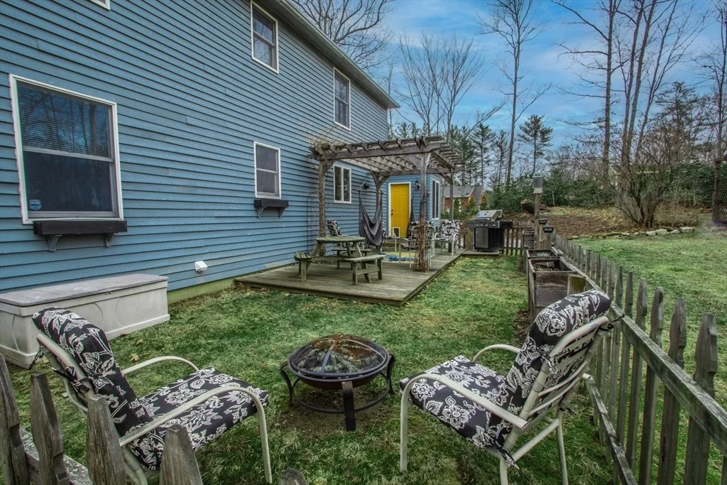 Photo of 49 Cranberry Meadow Rd