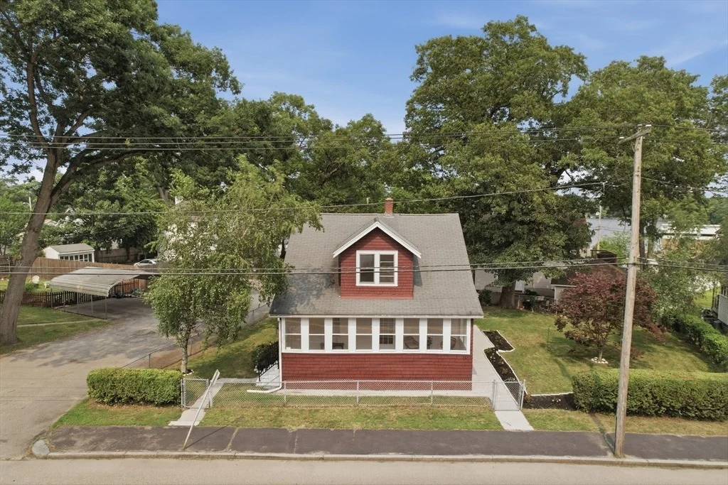 Photo of 365 Lake Avenue