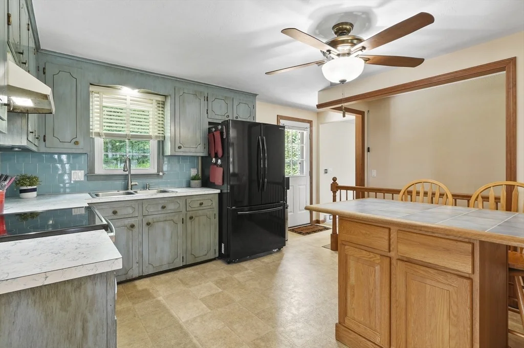 Photo of 4 Chestnut Drive