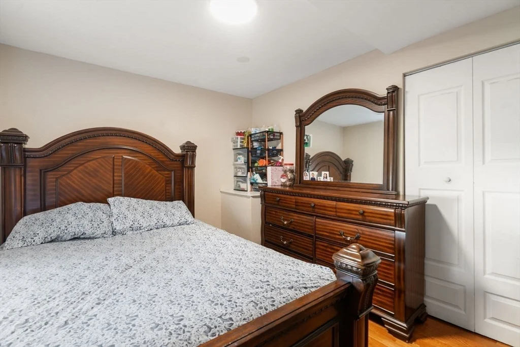 Photo of 84 Howard Street