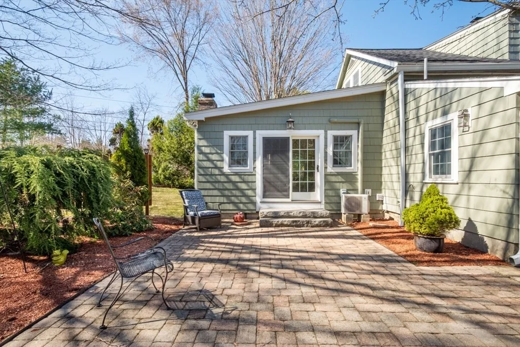 Photo of 232 Randall Rd