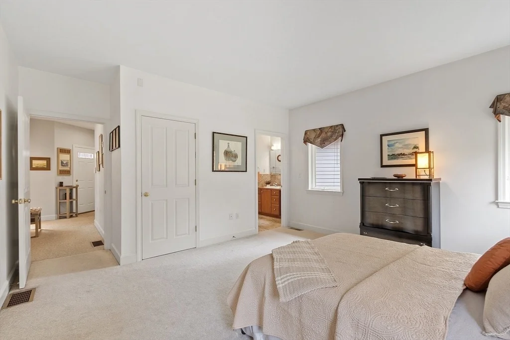 Photo of 4 Hazelwood Circle