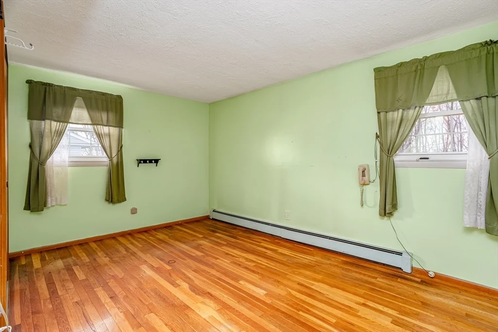 Photo of 199 Barthel Ave